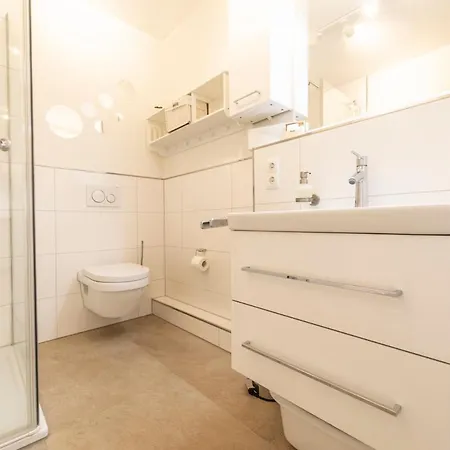 Meeresblick Strandkörbchen H2 We 19 H Hohwacht